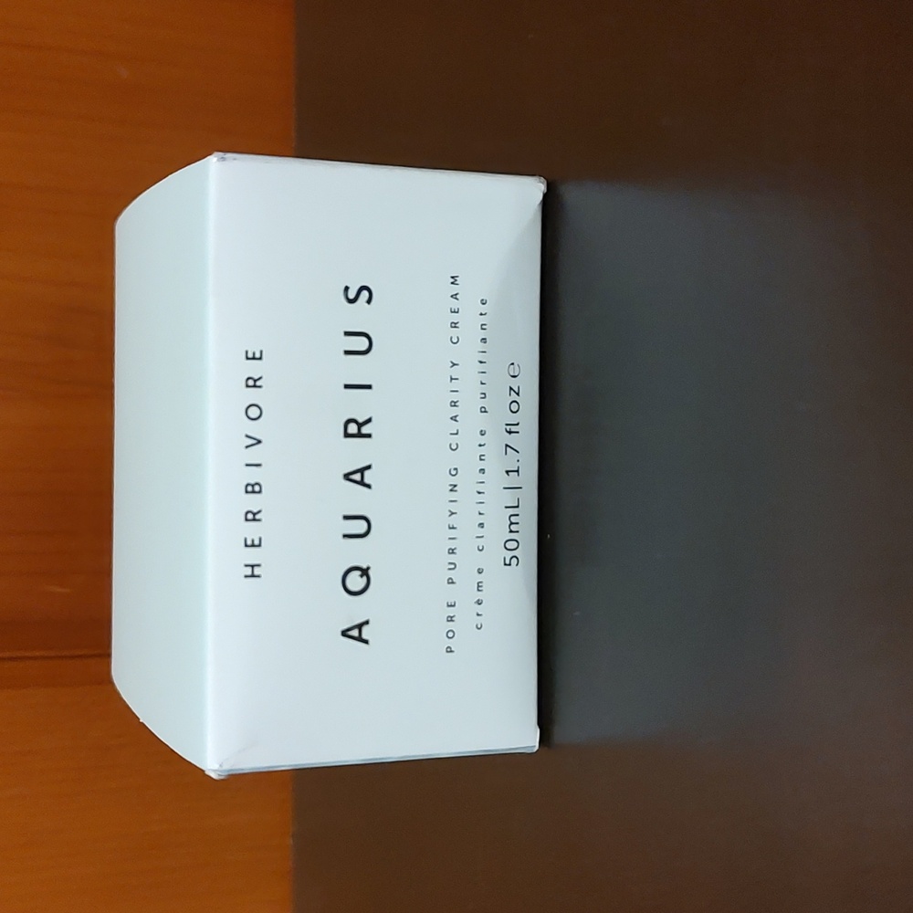 Herbivore Aquarius pore purifying clarity cream